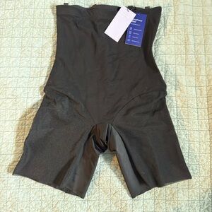 Honeylove Black Power Short Shapewear NWT Large